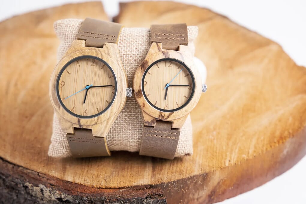 engraved bamboo wooden wrist personalized watches 2023 03 06 22 27 51 utc scaled 1 - Grabado láser en bambú